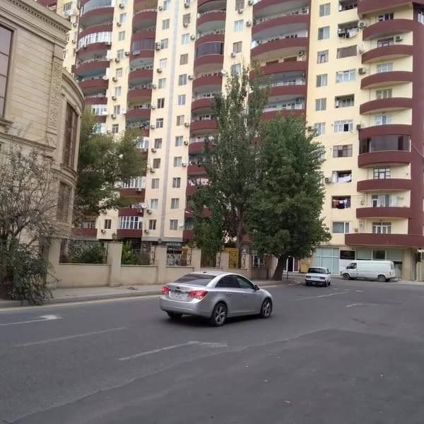3 otaqlı mənzil satılır, 8-ci kilometr, Bakı