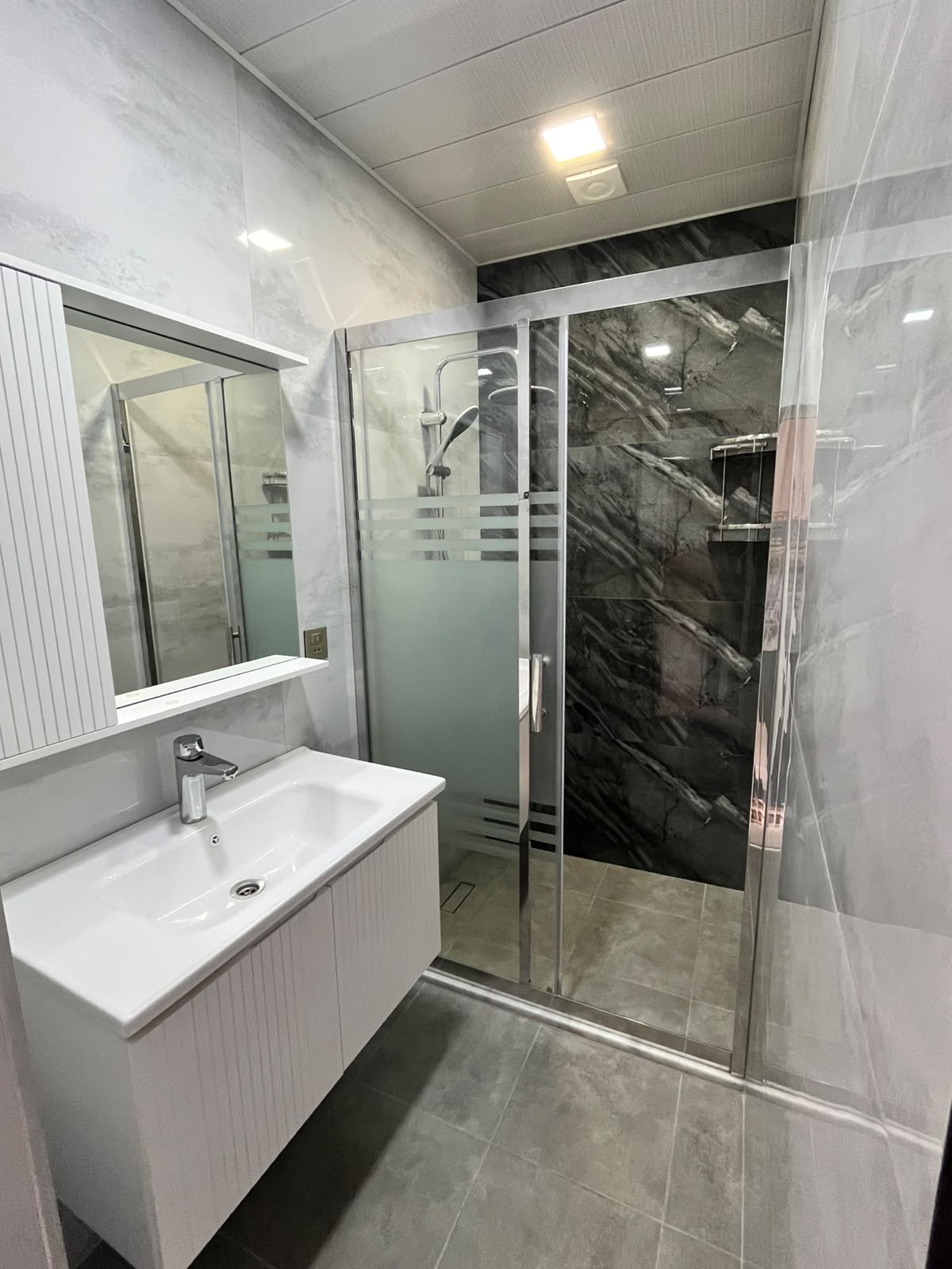 2 otaqlı mənzil satılır, 8-ci kilometr, Bakı