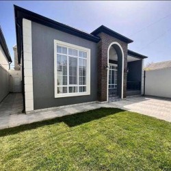 House with Garden, Villa For Sale