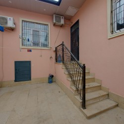 House with Garden, Villa For Sale