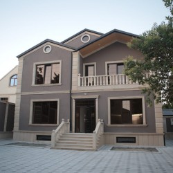 House with Garden, Villa For Sale