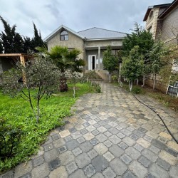 House with Garden, Villa For Sale