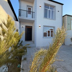 House with Garden, Villa For Sale