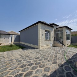 House with Garden, Villa For Sale