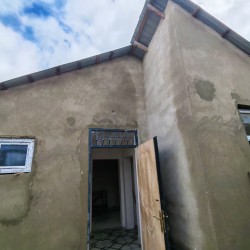 House with Garden, Villa For Sale