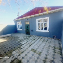 House with Garden, Villa For Sale