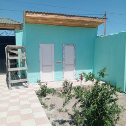 House with Garden, Villa For Sale