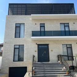 House with Garden, Villa For Sale