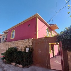 House with Garden, Villa For Sale