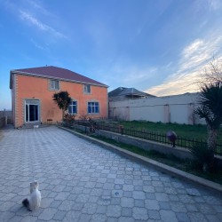 House with Garden, Villa For Sale
