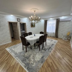 House with Garden, Villa For Sale