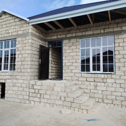 House with Garden, Villa For Sale