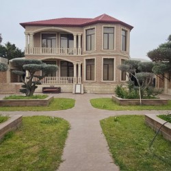 House with Garden, Villa For Sale