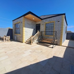 House with Garden, Villa For Sale