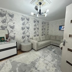 House with Garden, Villa For Sale